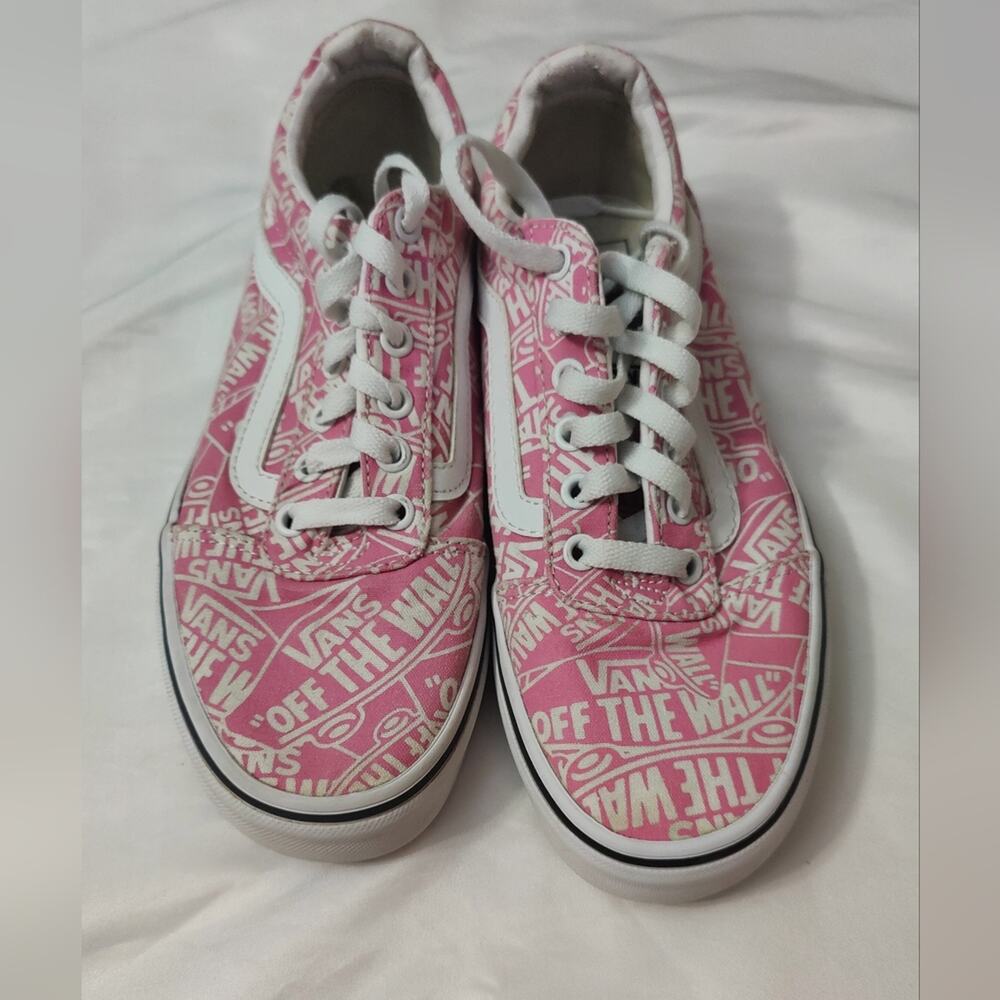 Vans Ol Skool Off the Wall Pink/White Logo Sneakers 7.5 Skater Casual Streetwear
